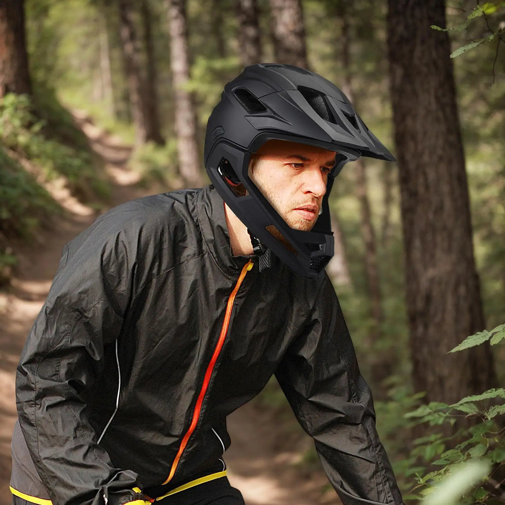 Mountain Bike Helmet – Lightweight & Adjustable Cycling Protection